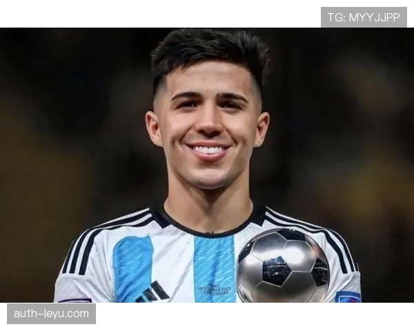 麦卡利斯特点名阿根廷法国西班牙为世界杯热门巴西同样具备竞争力